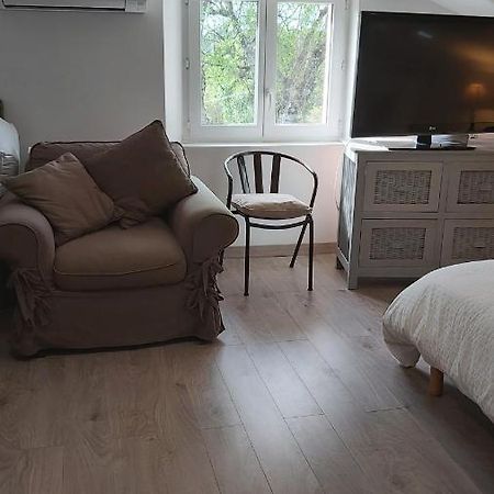 Maison De Campagne 弗莱约斯克 外观 照片